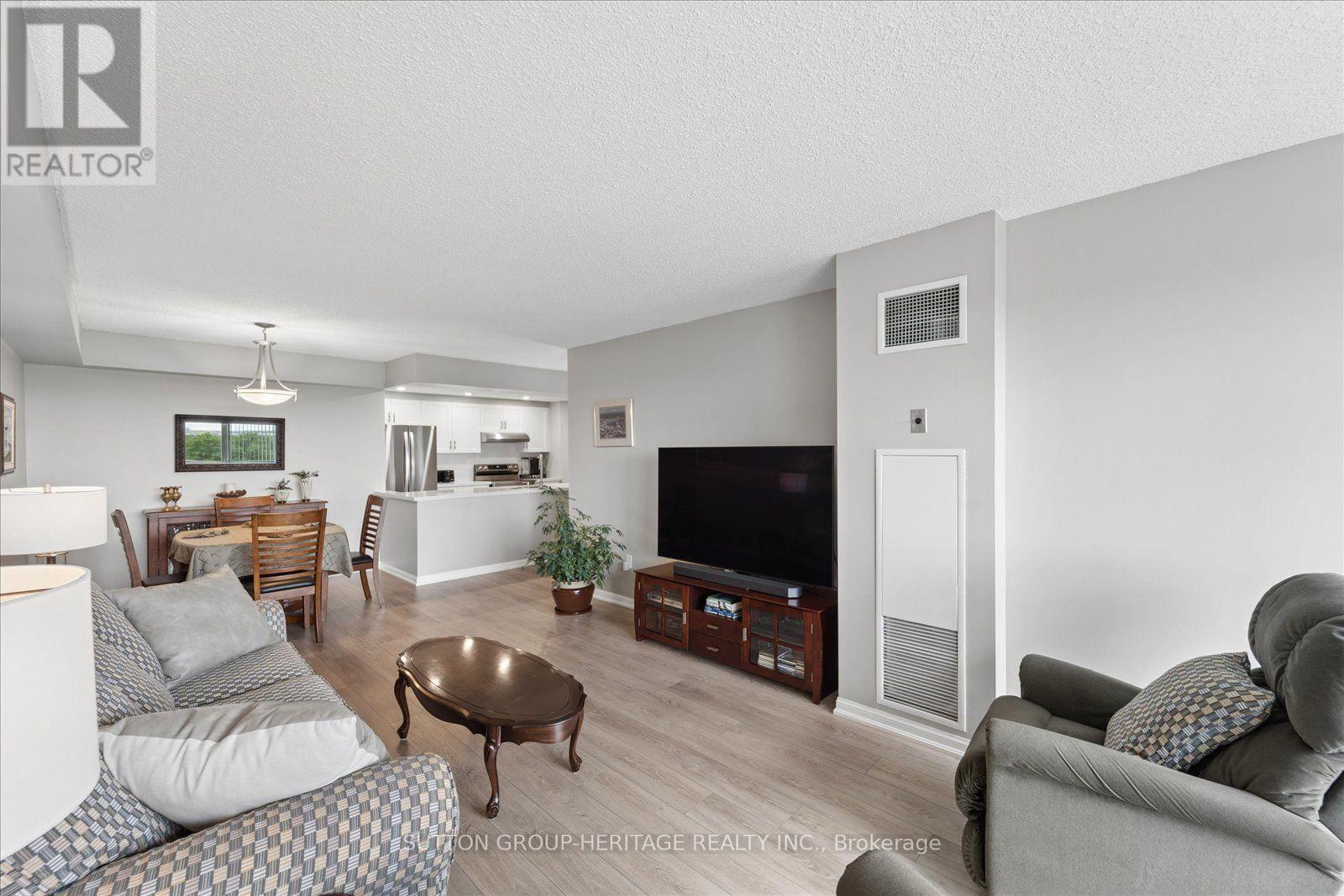 615 - 712 Rossland Road E, Whitby, Ontario  L1N 9E8 - Photo 24 - E13683444