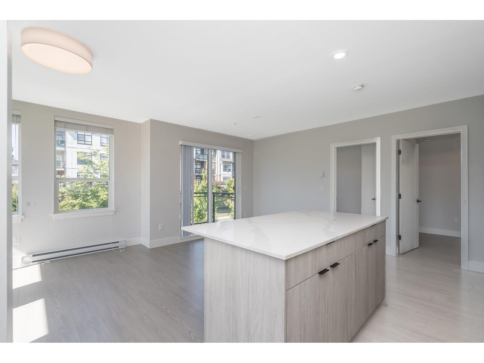 218 5486 199a Street, Langley, British Columbia V3A 1J6 - Photo 11 - R3155443