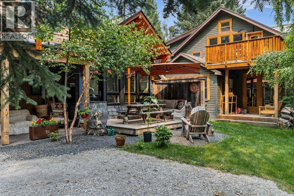 A And B, 132 Rundle Crescent, Canmore, Alberta  T1W 2L6 - Photo 1 - A2333479