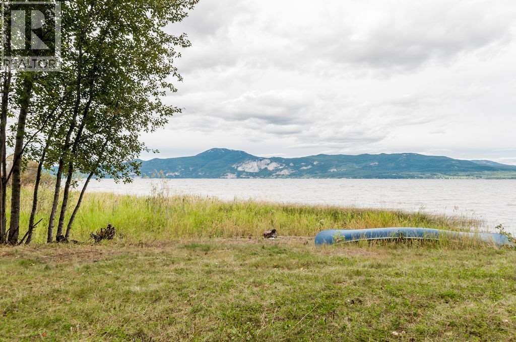 7658 Sowchea Road, Fort St. James, British Columbia  V0J 1P0 - Photo 4 - R3155926