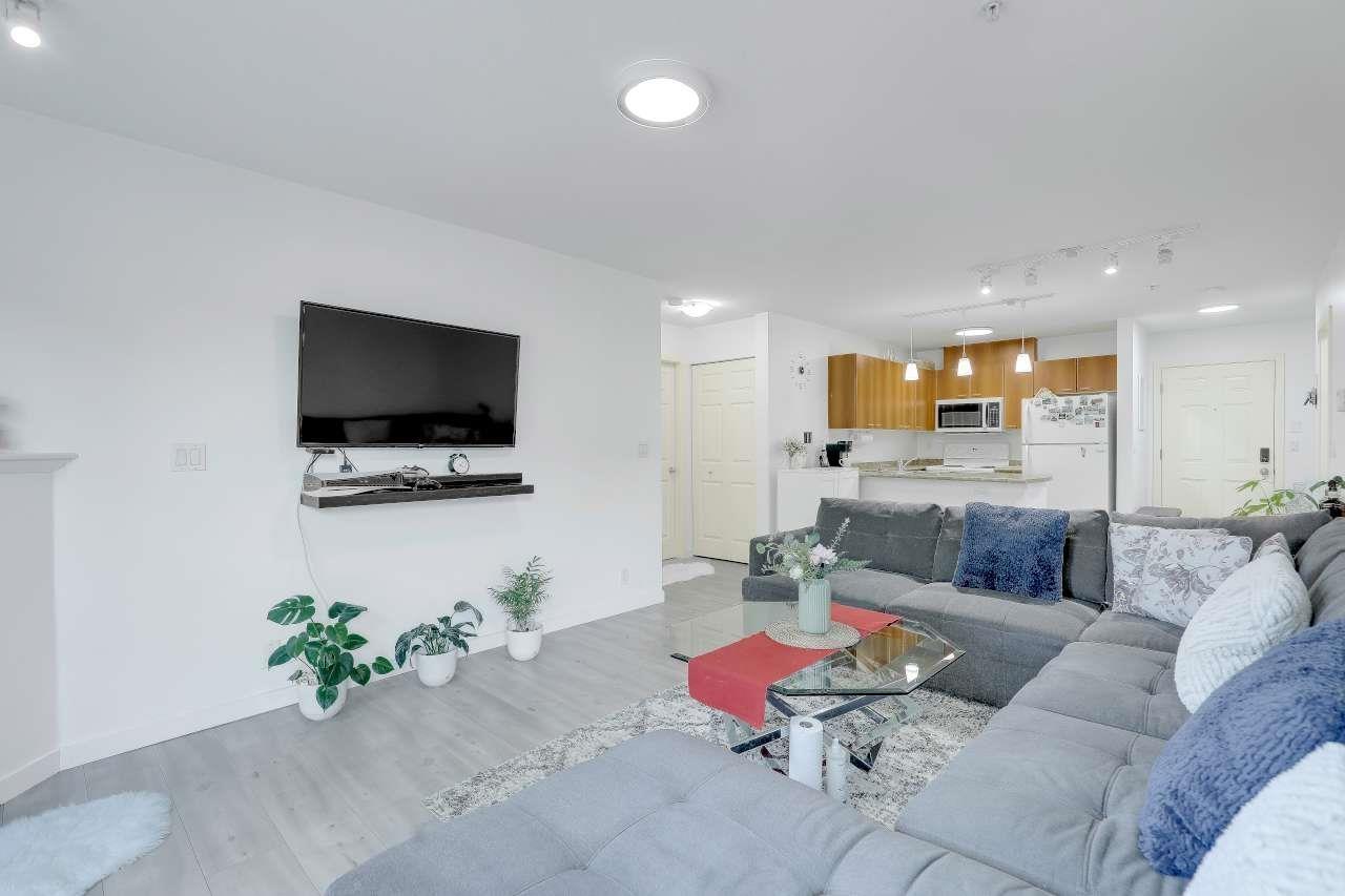 419 12083 92a Avenue, Surrey, British Columbia  V3V 8C8 - Photo 20 - R3156235
