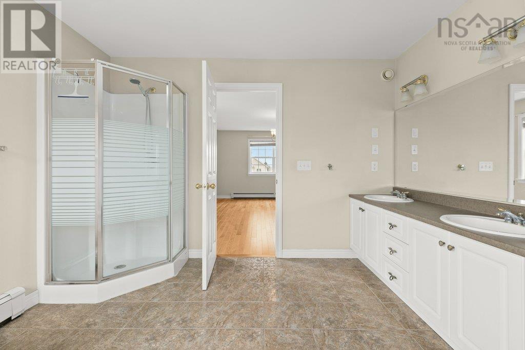 31 Parkmount Close, Clayton Park, Nova Scotia  B3S 1L7 - Photo 38 - 202606387