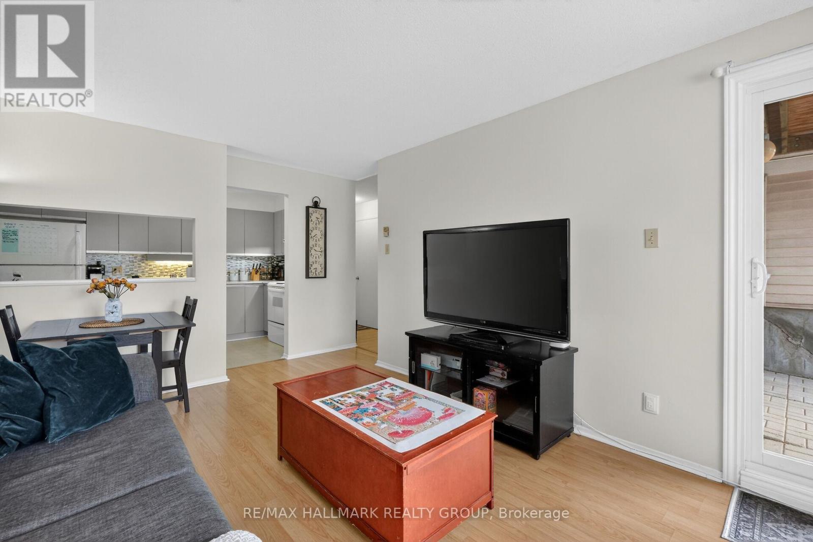 102 - 280 Brittany Drive, Ottawa, Ontario K1K 4M4 - Photo 6 - X13683282