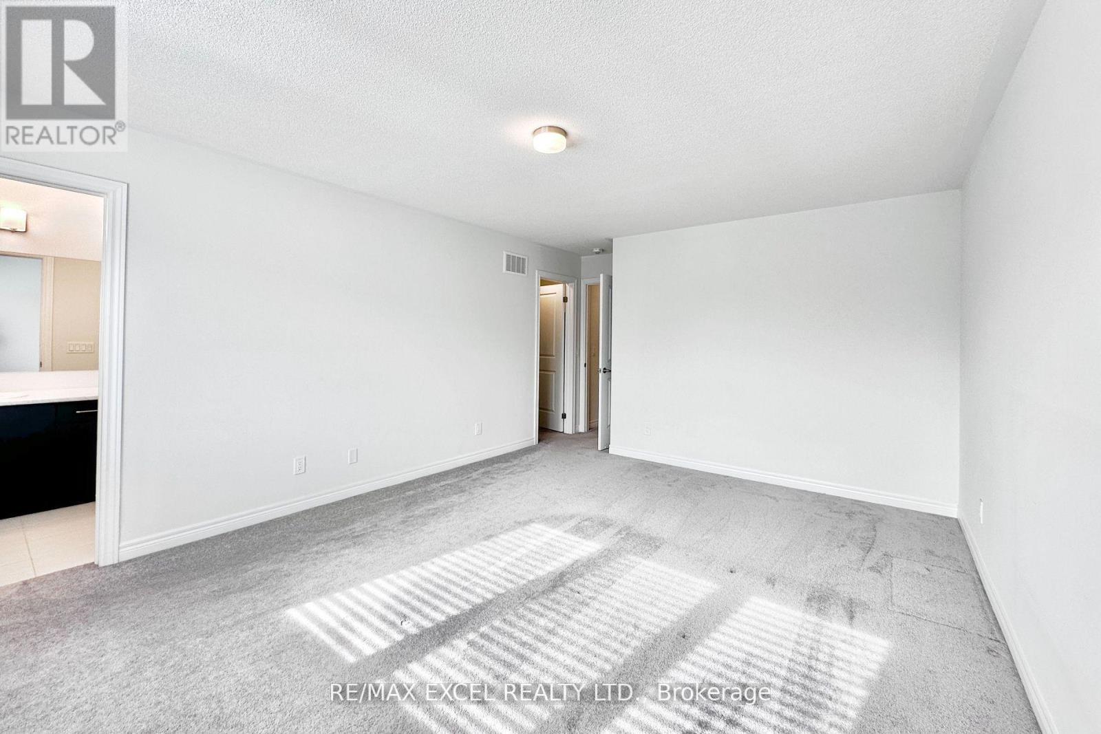18 Flower Garden Trail, Whitchurch-Stouffville, Ontario  L4A 4V4 - Photo 18 - N13683222