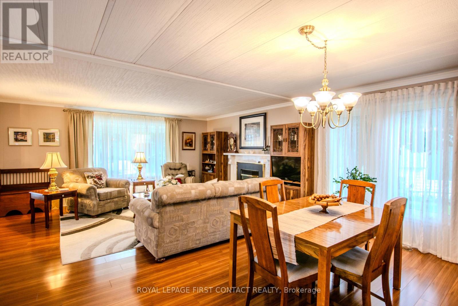 3 Honeysuckle Lane, Innisfil, Ontario  L9S 1M5 - Photo 12 - N13683312