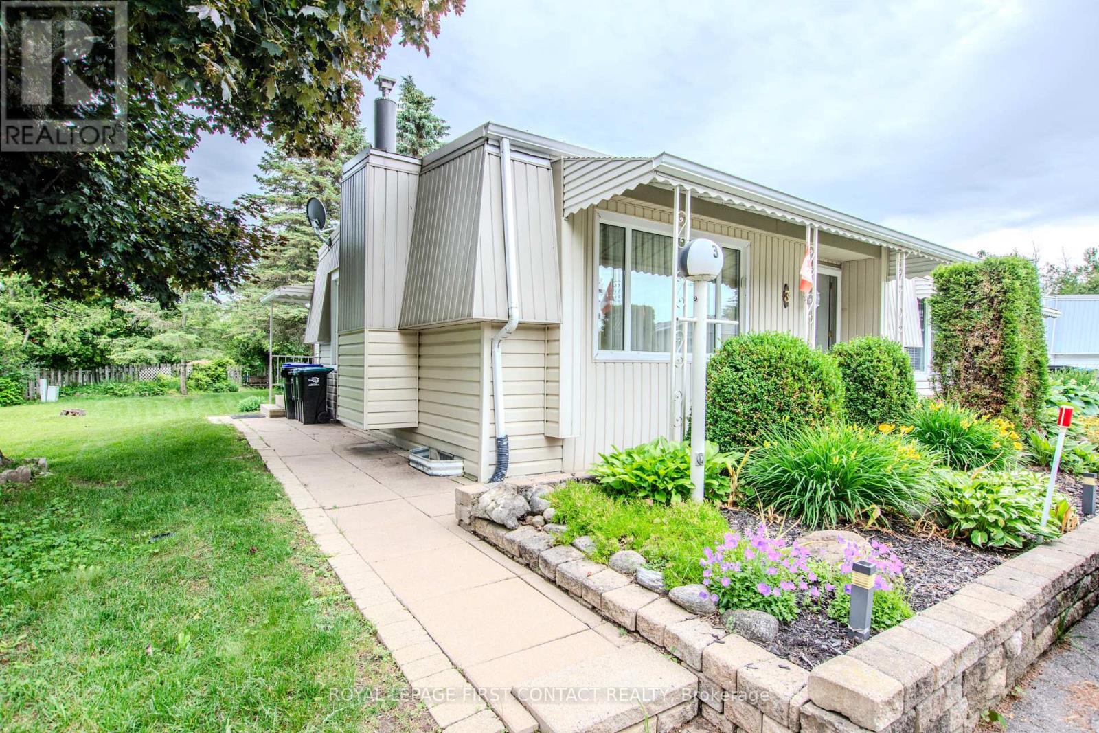 3 Honeysuckle Lane, Innisfil, Ontario  L9S 1M5 - Photo 5 - N13683312