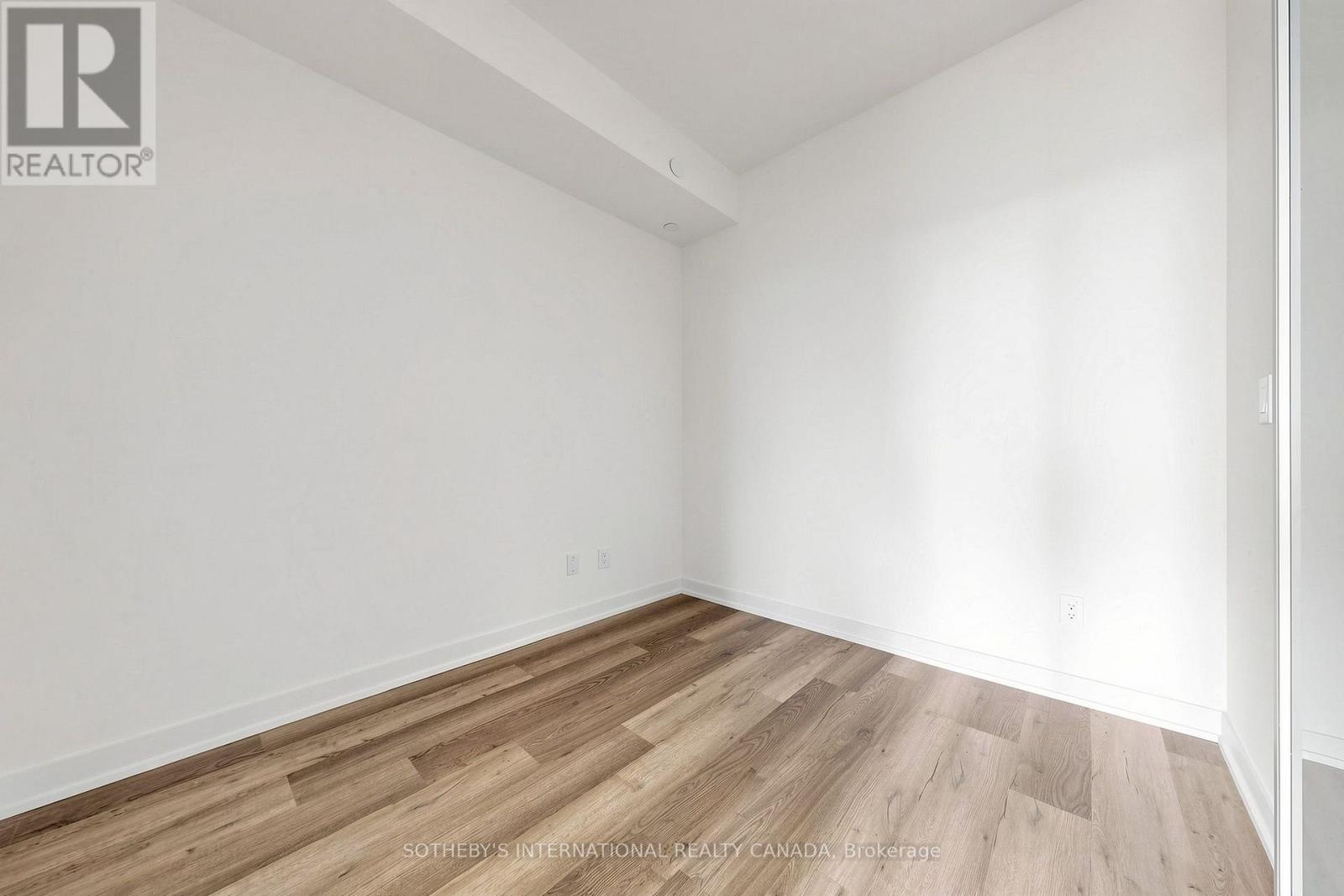 1323 - 2 David Eyer Road, Richmond Hill, Ontario  L4S 0N6 - Photo 17 - N13683322