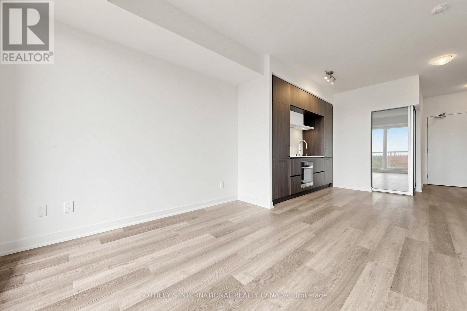 1323 - 2 David Eyer Road, Richmond Hill, Ontario  L4S 0N6 - Photo 8 - N13683322