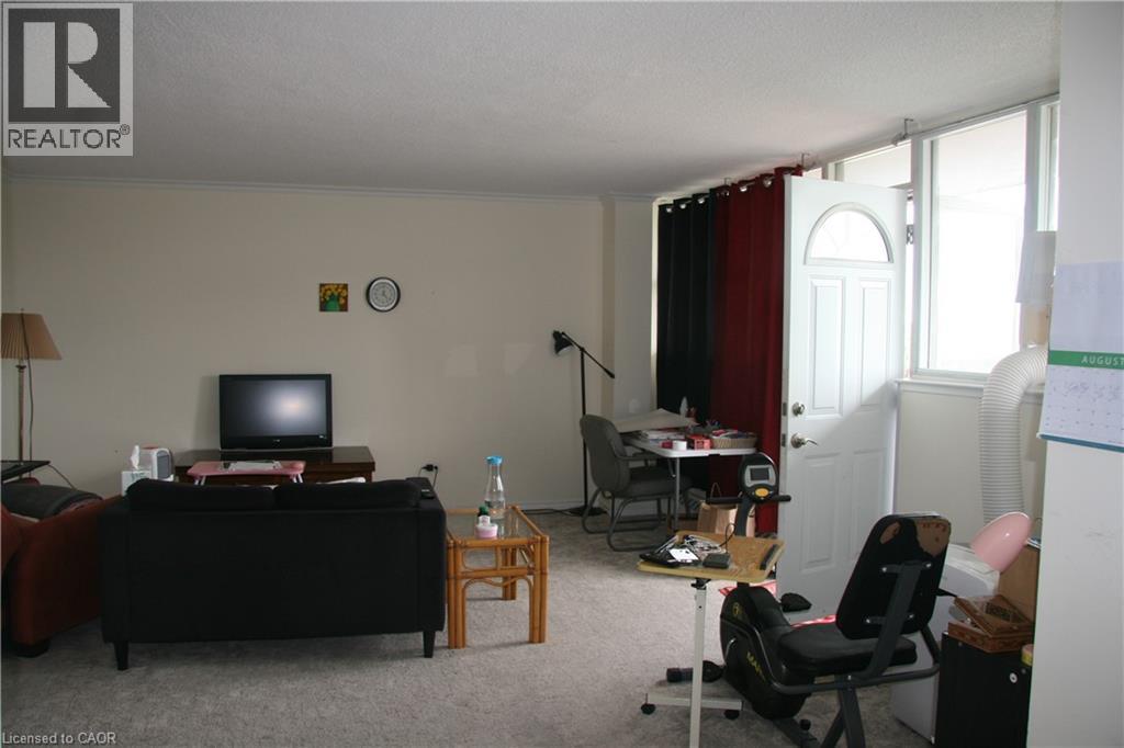 215 Glenridge Avenue Unit# 406, St. Catharines, Ontario  L2R 3G7 - Photo 14 - 40853857