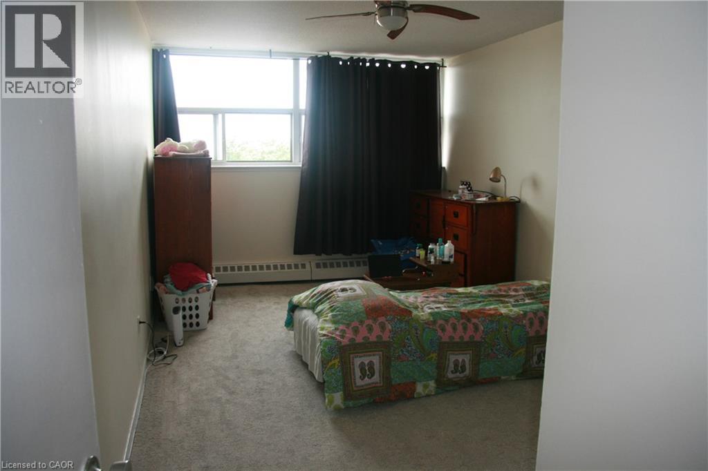 215 Glenridge Avenue Unit# 406, St. Catharines, Ontario  L2R 3G7 - Photo 19 - 40853857