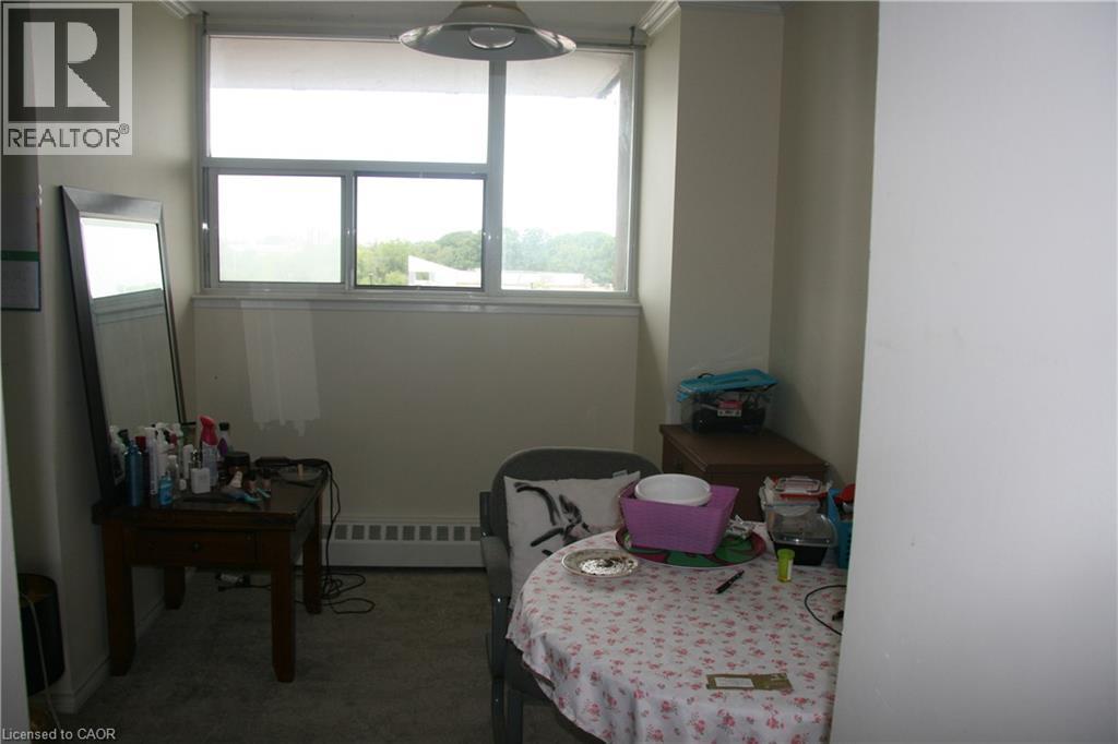 215 Glenridge Avenue Unit# 406, St. Catharines, Ontario  L2R 3G7 - Photo 12 - 40853857