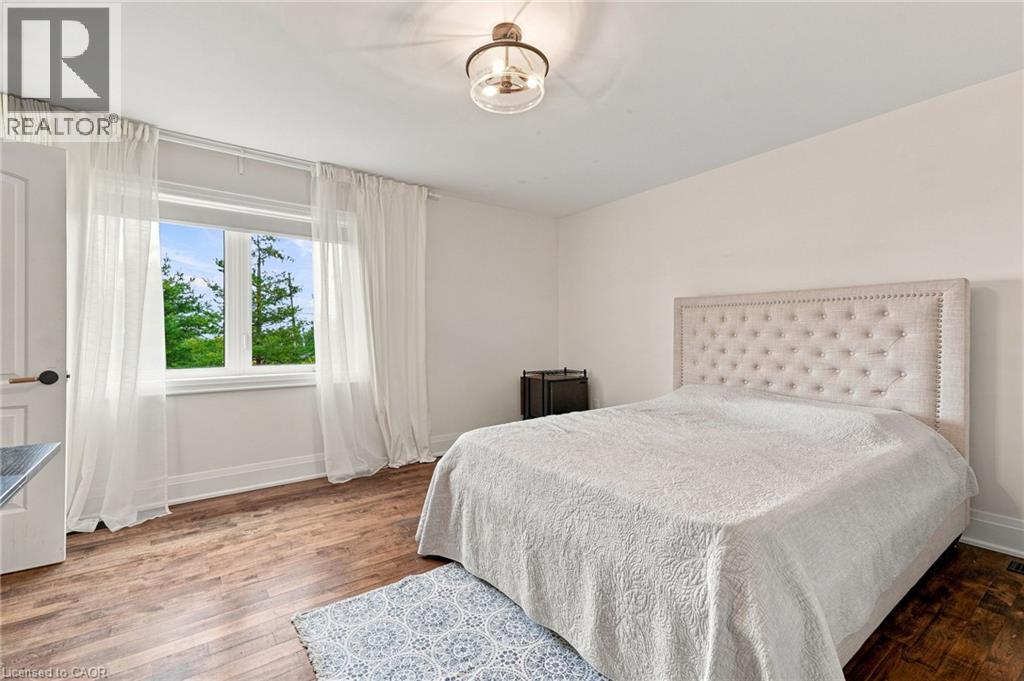 2019 Dundas Street, Burlington, Ontario  L7P 0S8 - Photo 20 - 40855032