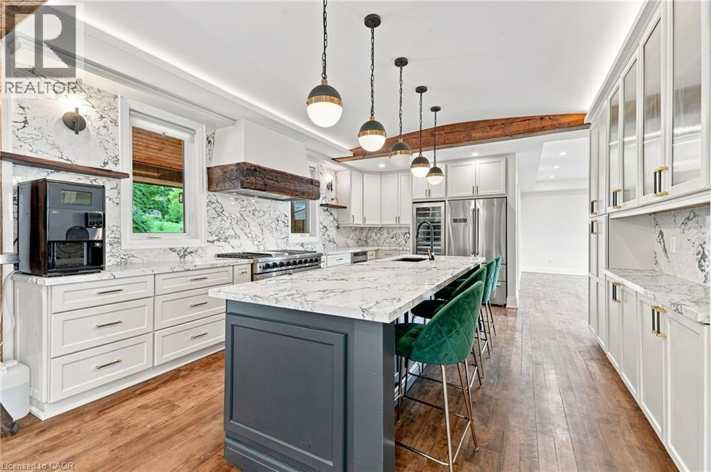2019 Dundas Street, Burlington, Ontario  L7P 0S8 - Photo 9 - 40855032