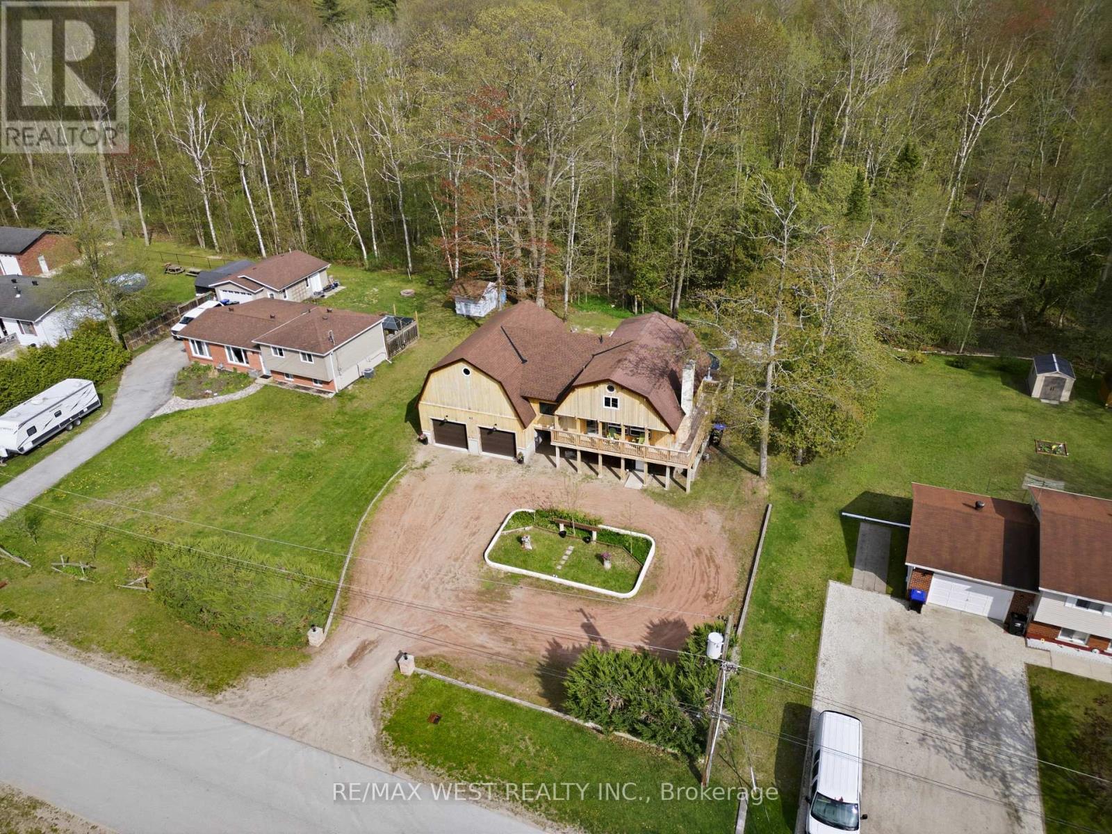 61 Antigua Drive, Wasaga Beach, Ontario  L9Z 2S3 - Photo 2 - S13683338