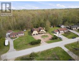 61 ANTIGUA DRIVE, Wasaga Beach, Ontario