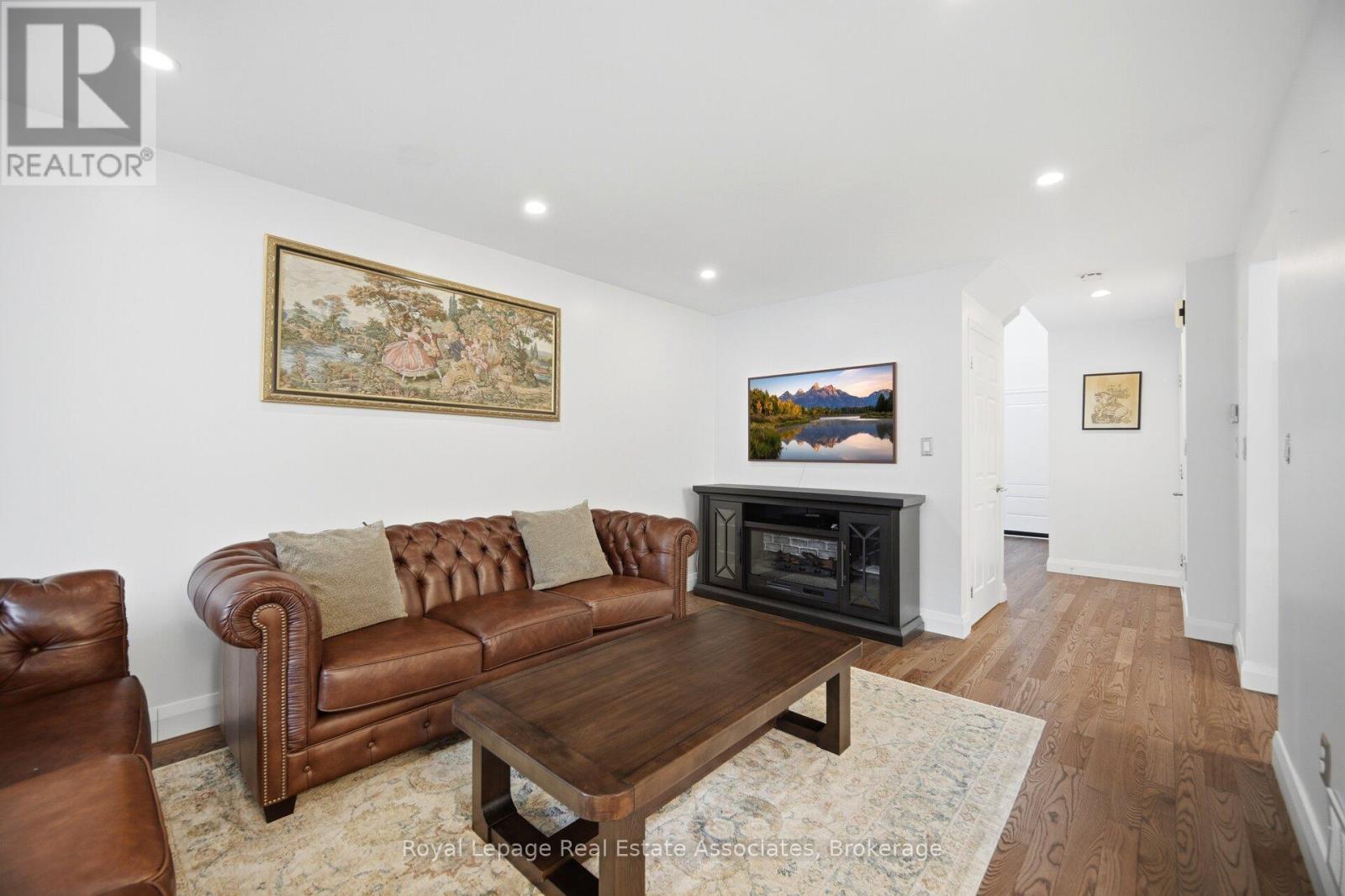 4119 Continental Drive, Burlington, Ontario  L7M 4L1 - Photo 13 - W13683202