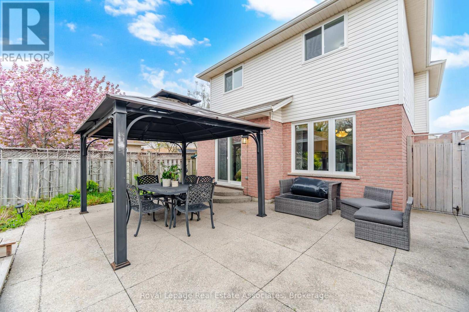 4119 Continental Drive, Burlington, Ontario  L7M 4L1 - Photo 42 - W13683202