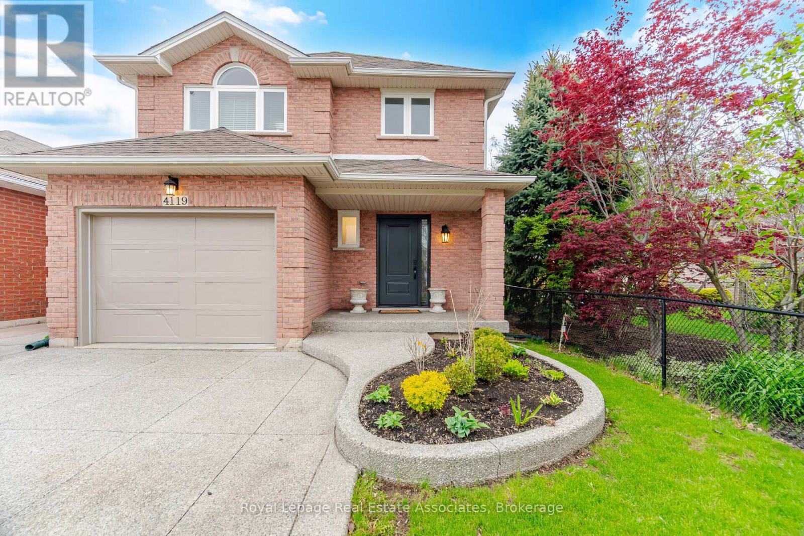 4119 Continental Drive, Burlington, Ontario  L7M 4L1 - Photo 8 - W13683202