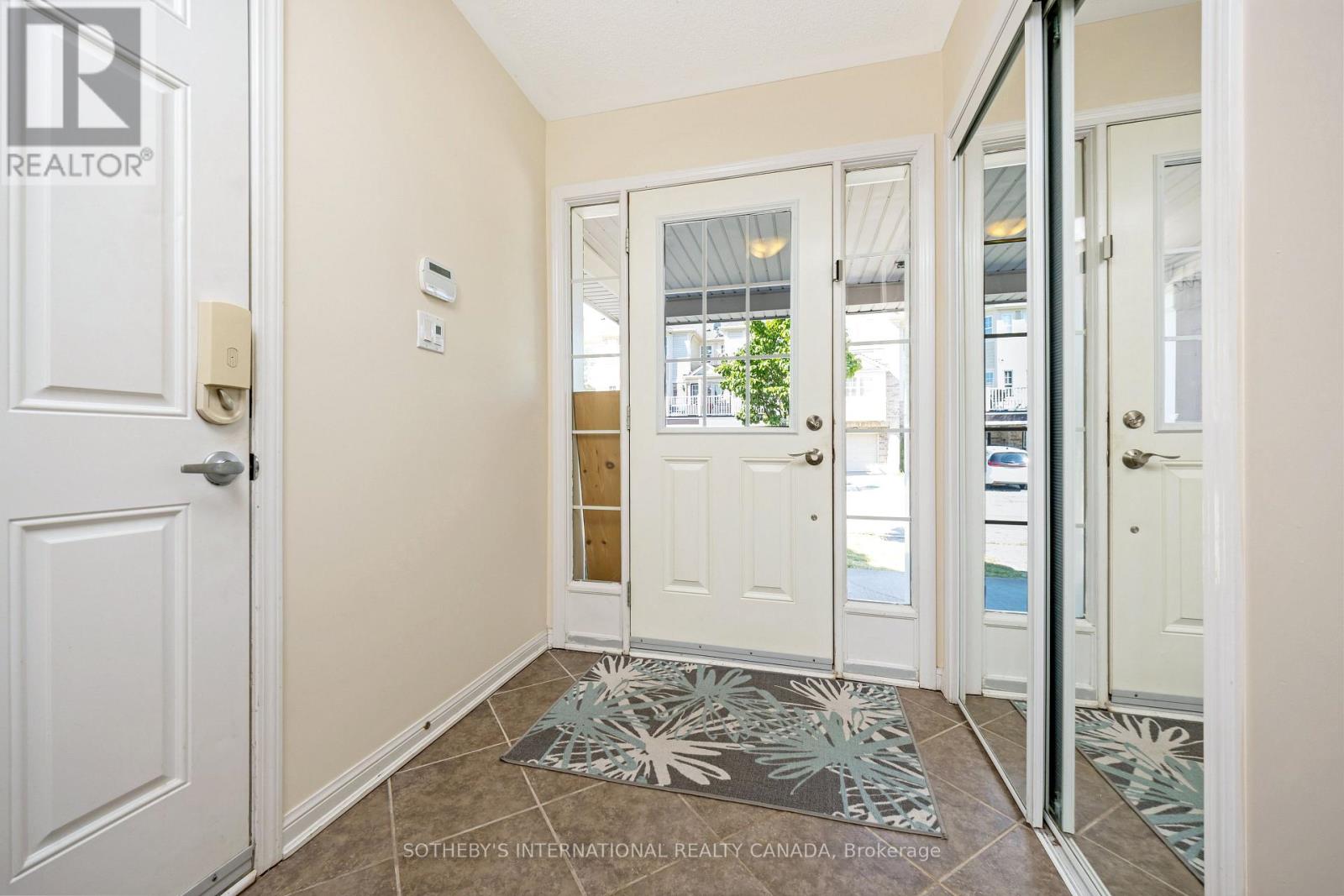 623 Frank Place, Milton, Ontario L9T 0R1 - Photo 4 - W13683236