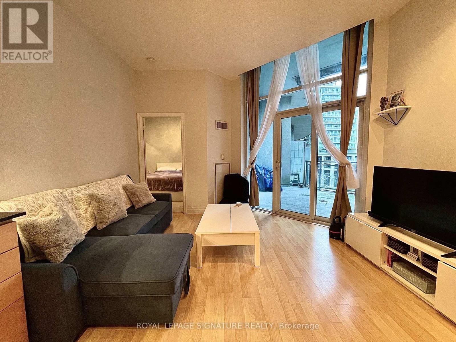 429 - 58 Marine Parade Drive, Toronto, Ontario M8V 4G1 - Photo 3 - W13683320