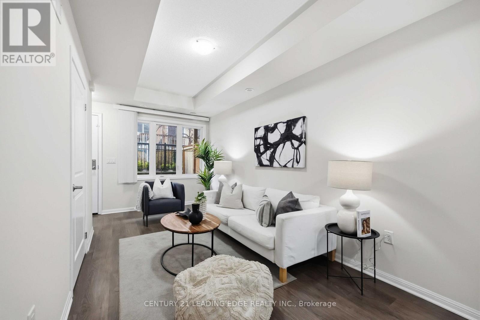 121 - 380 Hopewell Avenue, Toronto, Ontario  M6E 2S2 - Photo 11 - W13683362