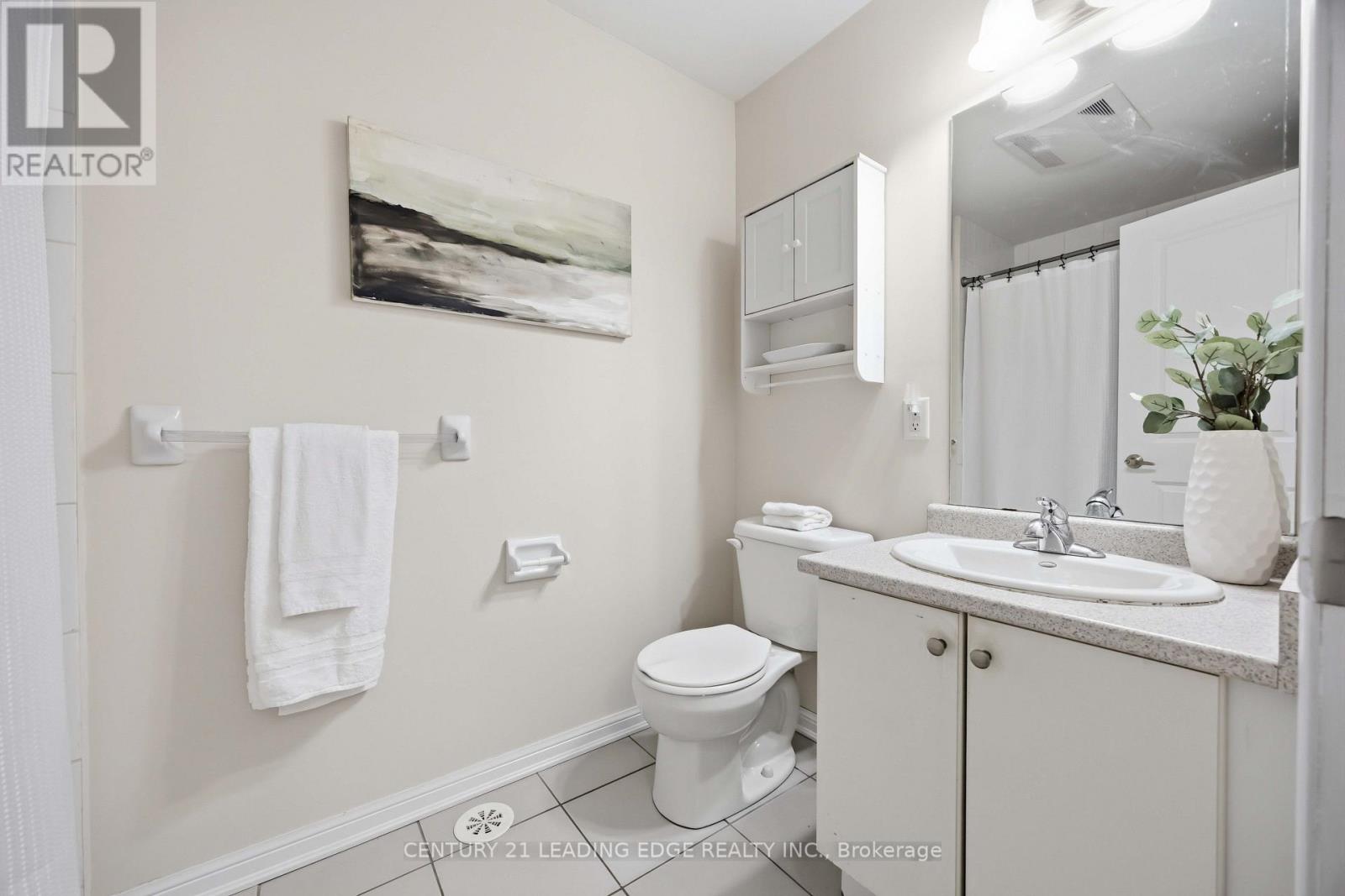 121 - 380 Hopewell Avenue, Toronto, Ontario  M6E 2S2 - Photo 28 - W13683362