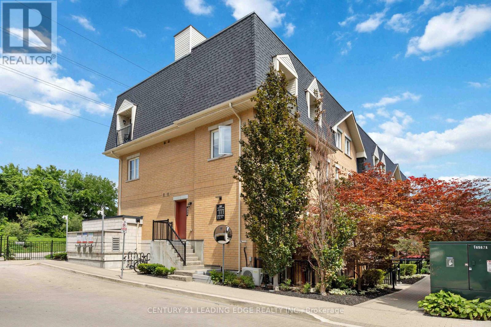 121 - 380 Hopewell Avenue, Toronto, Ontario  M6E 2S2 - Photo 34 - W13683362