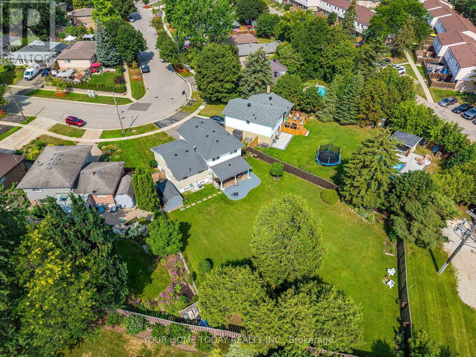 10 Marilyn Crescent, Halton Hills, Ontario  L7G 1K4 - Photo 44 - W13683380