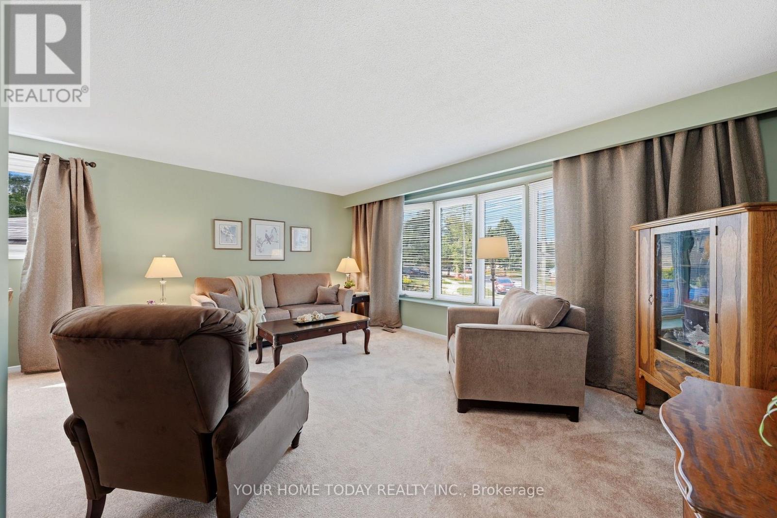 10 Marilyn Crescent, Halton Hills, Ontario  L7G 1K4 - Photo 7 - W13683380