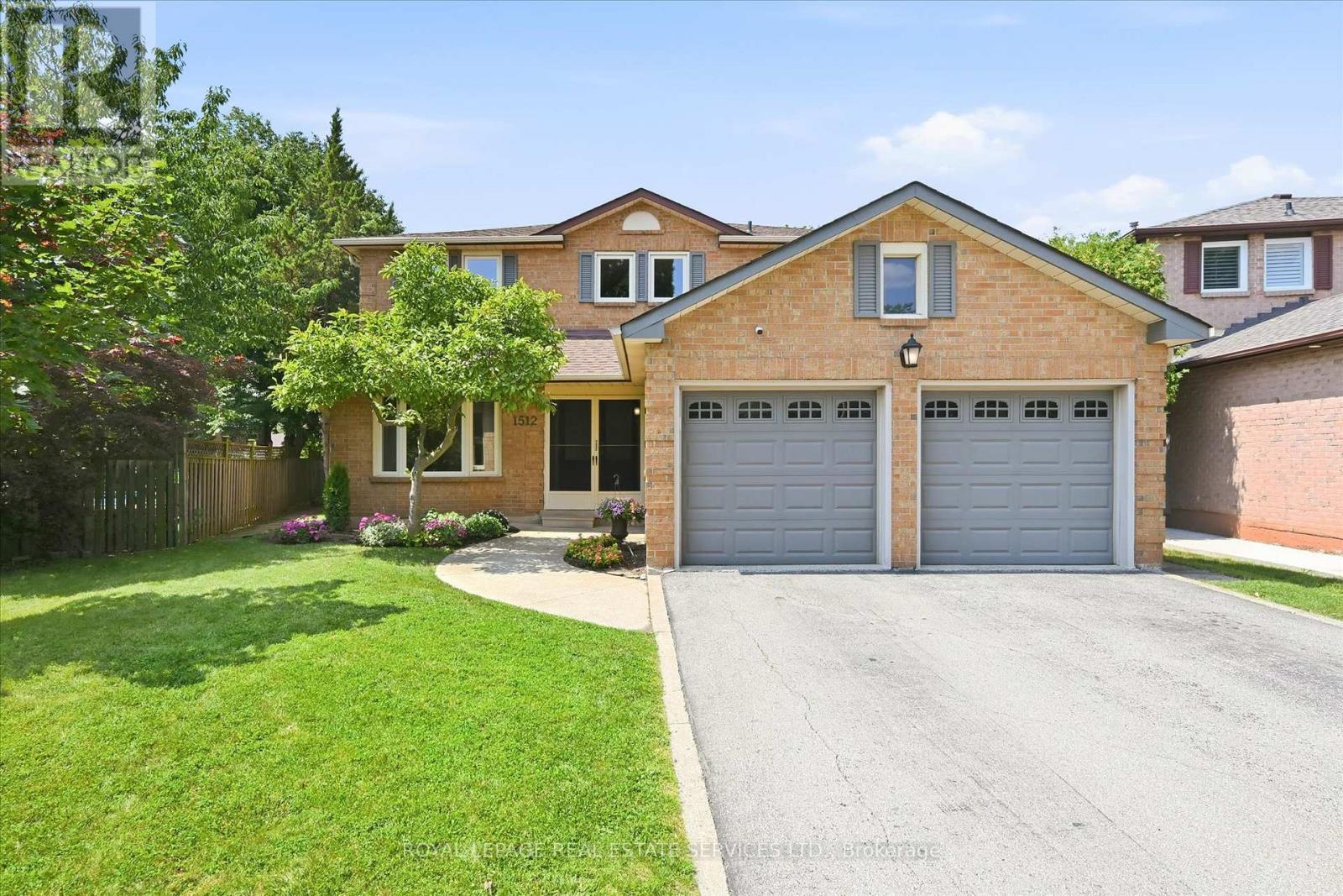 1512 PRINCETON CRESCENT, Oakville, Ontario
