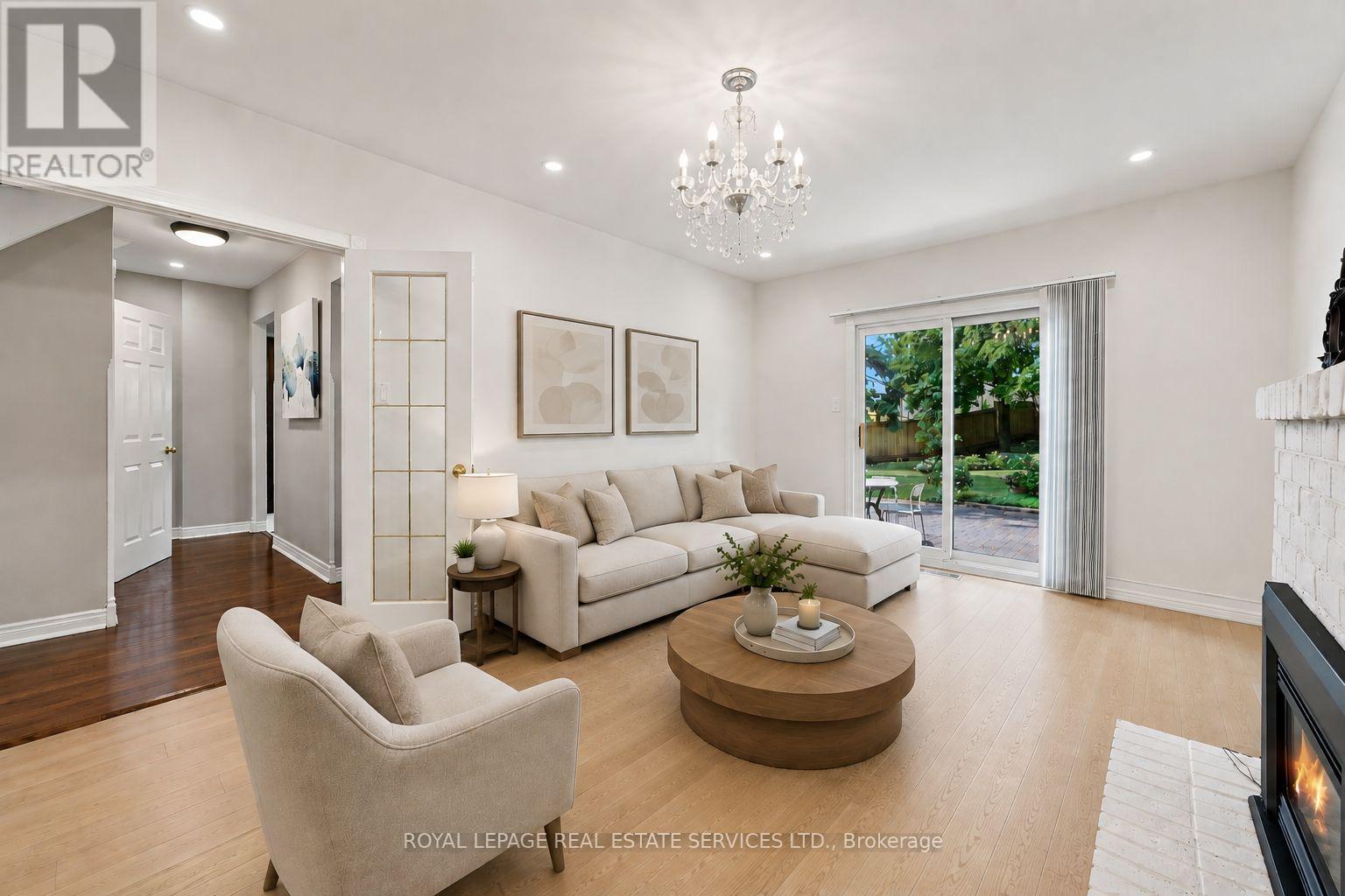 1512 Princeton Crescent, Oakville, Ontario  L6H 4H4 - Photo 19 - W13683424