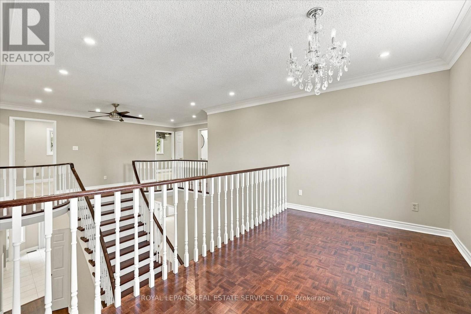 1512 Princeton Crescent, Oakville, Ontario  L6H 4H4 - Photo 28 - W13683424