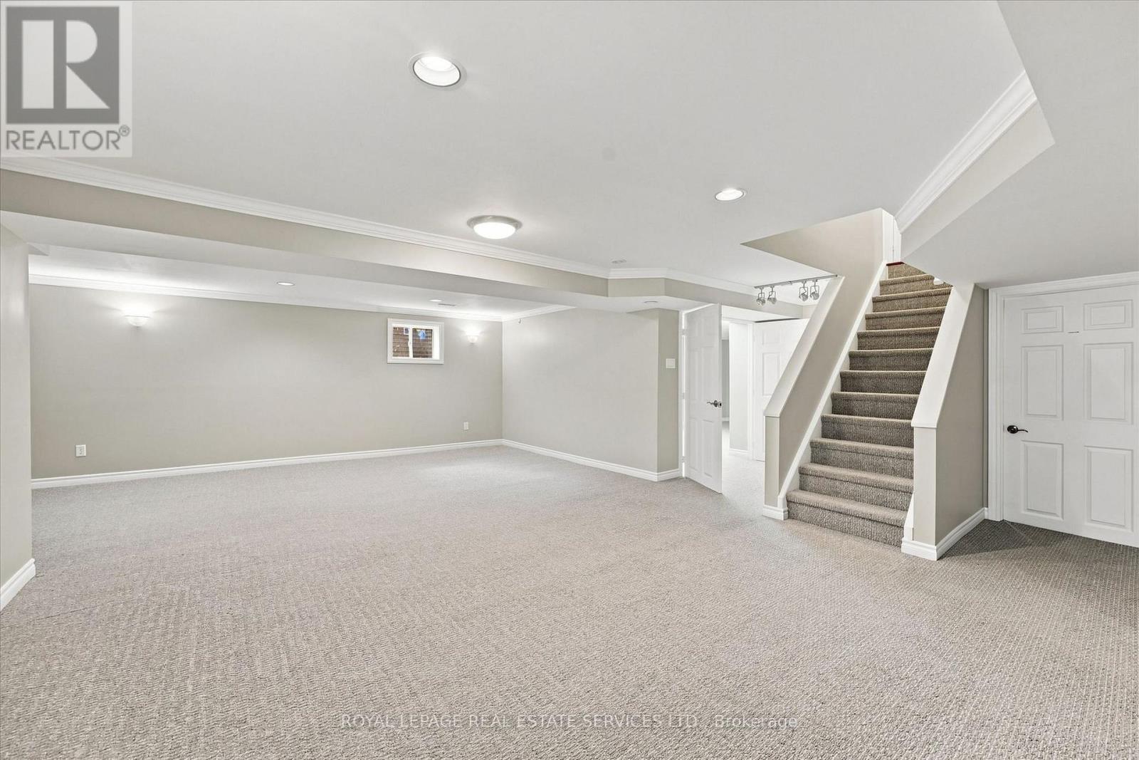 1512 Princeton Crescent, Oakville, Ontario  L6H 4H4 - Photo 35 - W13683424