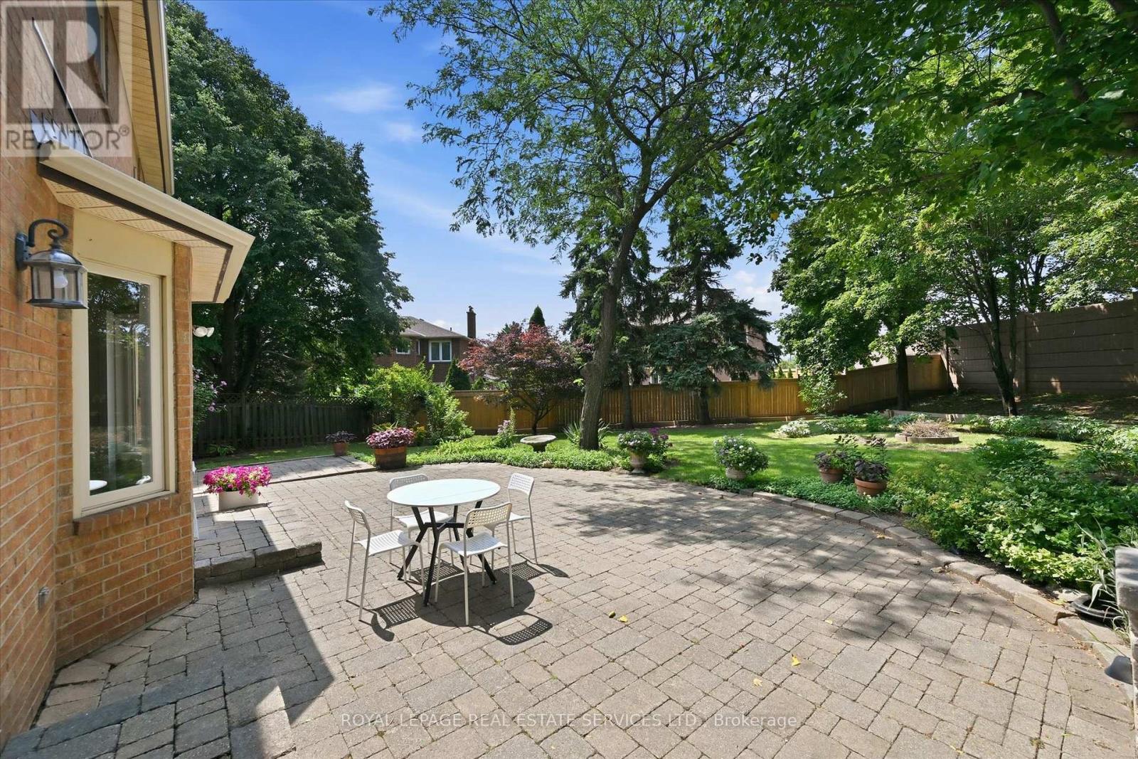 1512 Princeton Crescent, Oakville, Ontario  L6H 4H4 - Photo 42 - W13683424