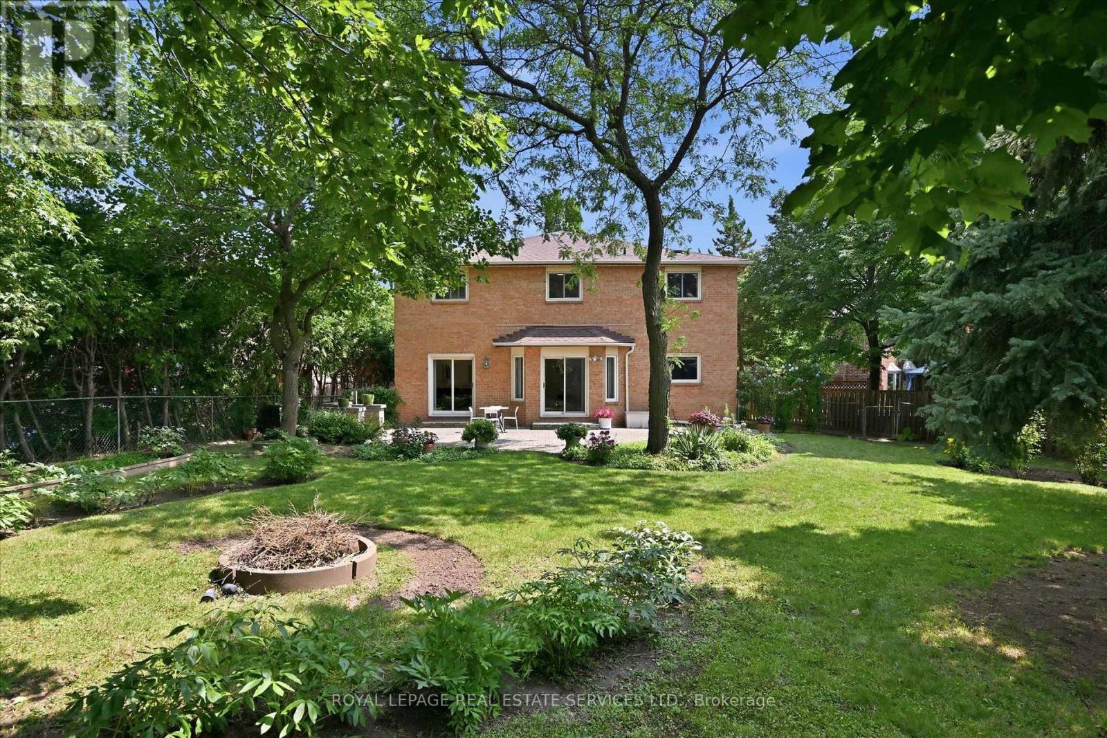 1512 Princeton Crescent, Oakville, Ontario  L6H 4H4 - Photo 44 - W13683424