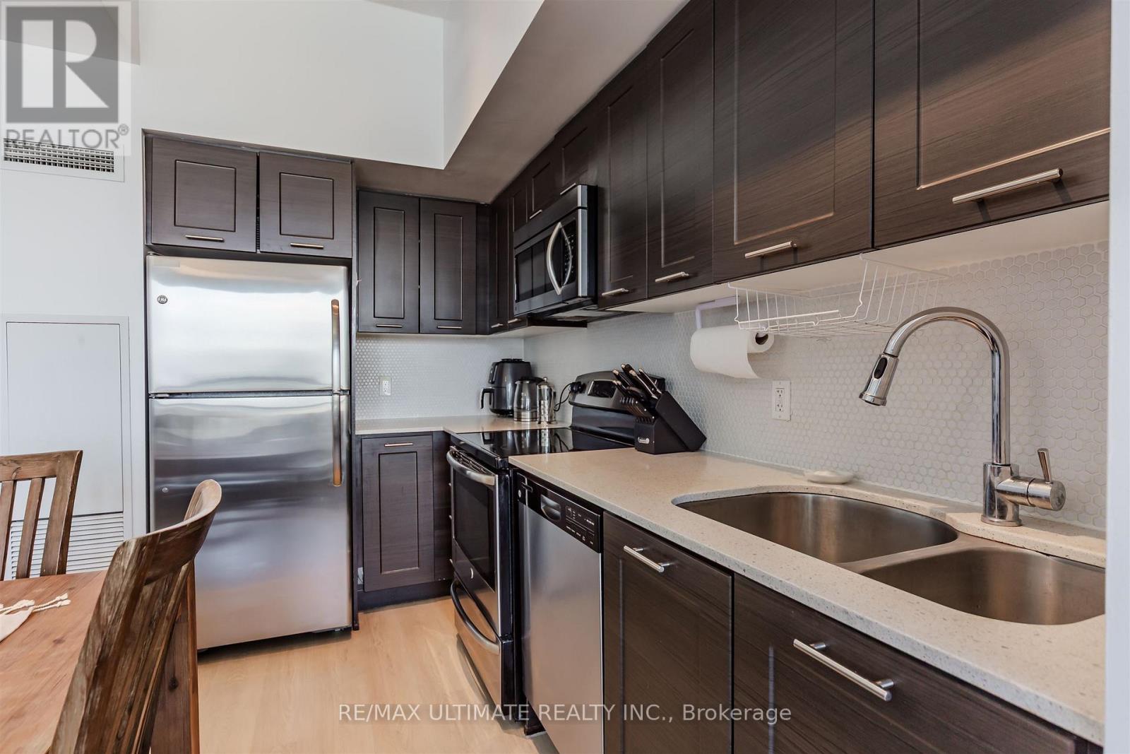 2706 - 2220 Lake Shore Boulevard W, Toronto, Ontario  M8V 1A4 - Photo 10 - W13683426