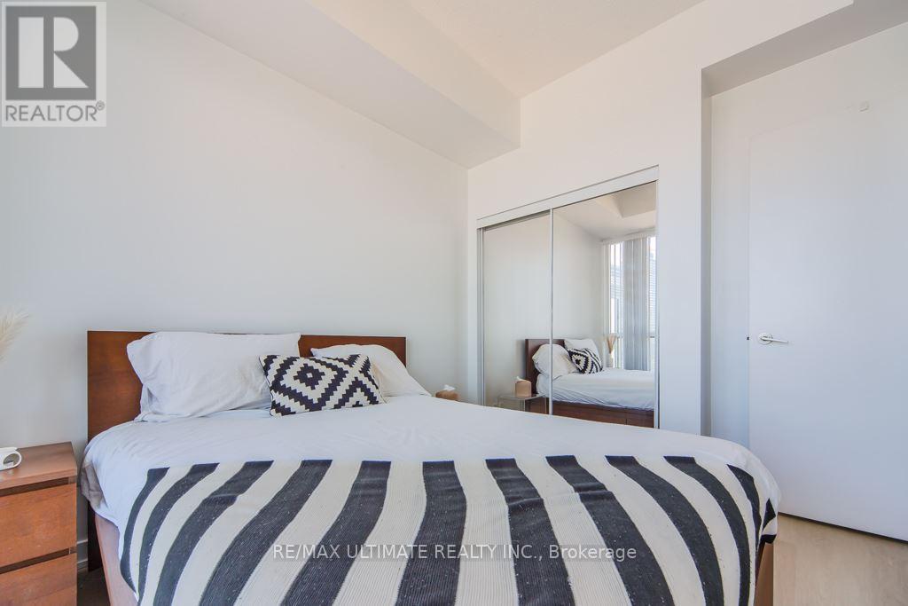2706 - 2220 Lake Shore Boulevard W, Toronto, Ontario  M8V 1A4 - Photo 16 - W13683426