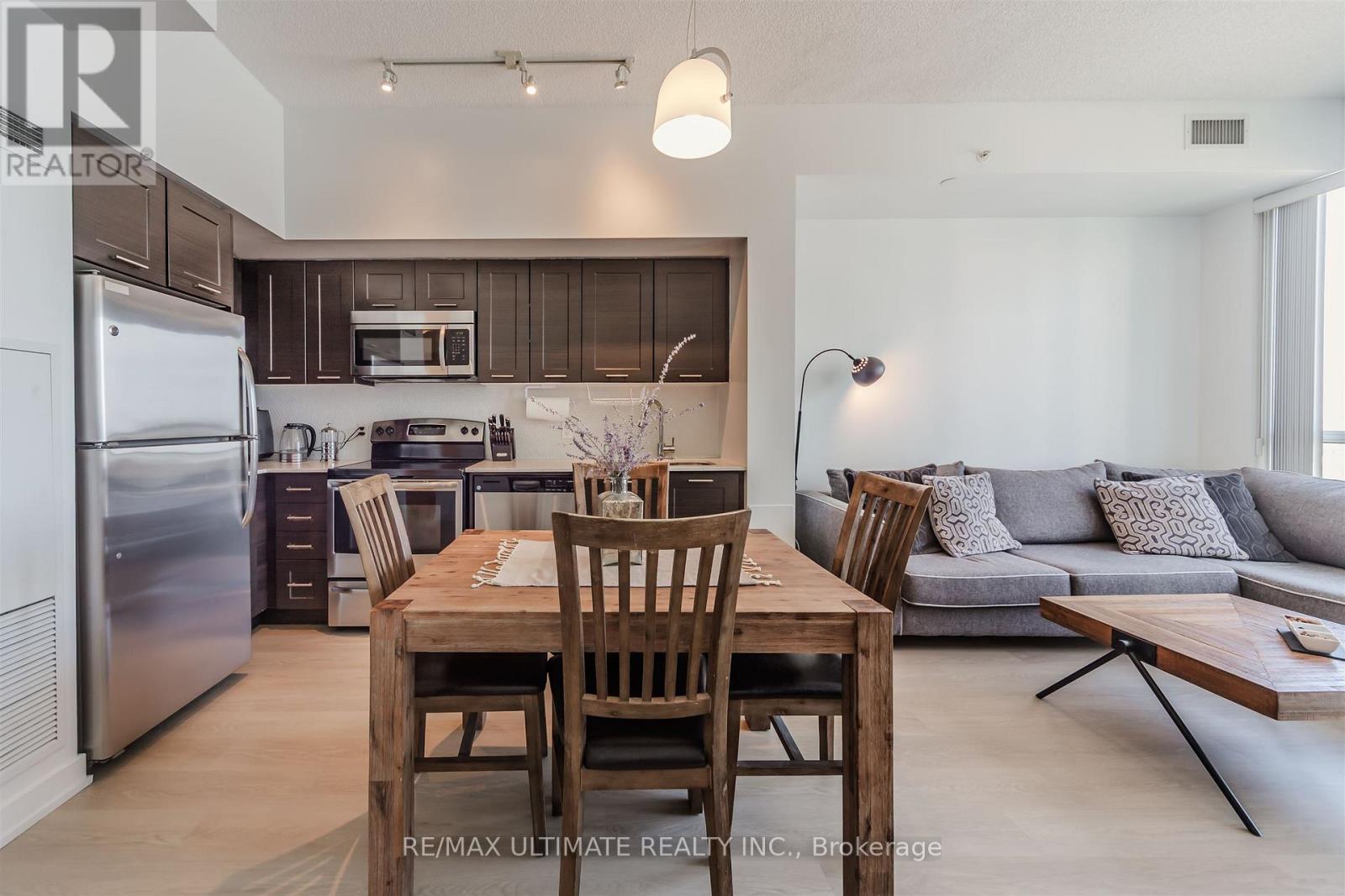 2706 - 2220 Lake Shore Boulevard W, Toronto, Ontario  M8V 1A4 - Photo 8 - W13683426