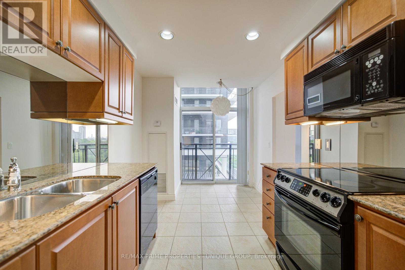 703 - 1101 Leslie Street, Toronto, Ontario  M3C 4G3 - Photo 6 - C13682982