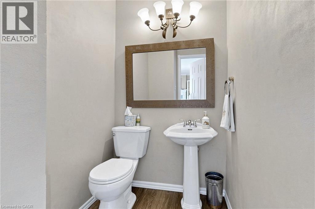 2208 Lancaster Crescent, Burlington, Ontario  L7P 3G5 - Photo 19 - 40856293