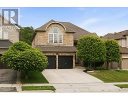 150 DAVIDSON BOULEVARD, Hamilton, Ontario