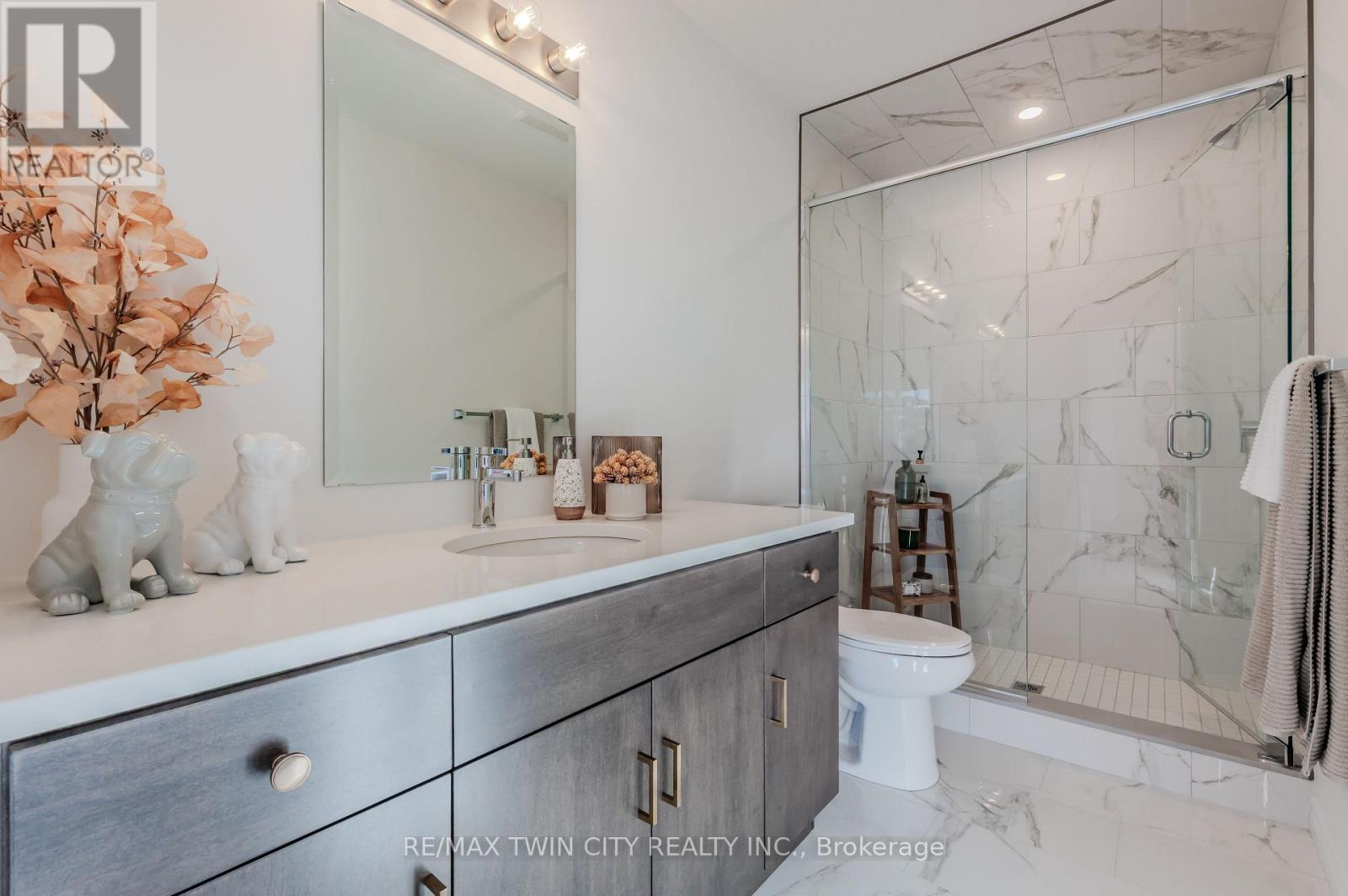 22 Lomond Lane, Kitchener, Ontario  N2R 0T6 - Photo 40 - X13683386
