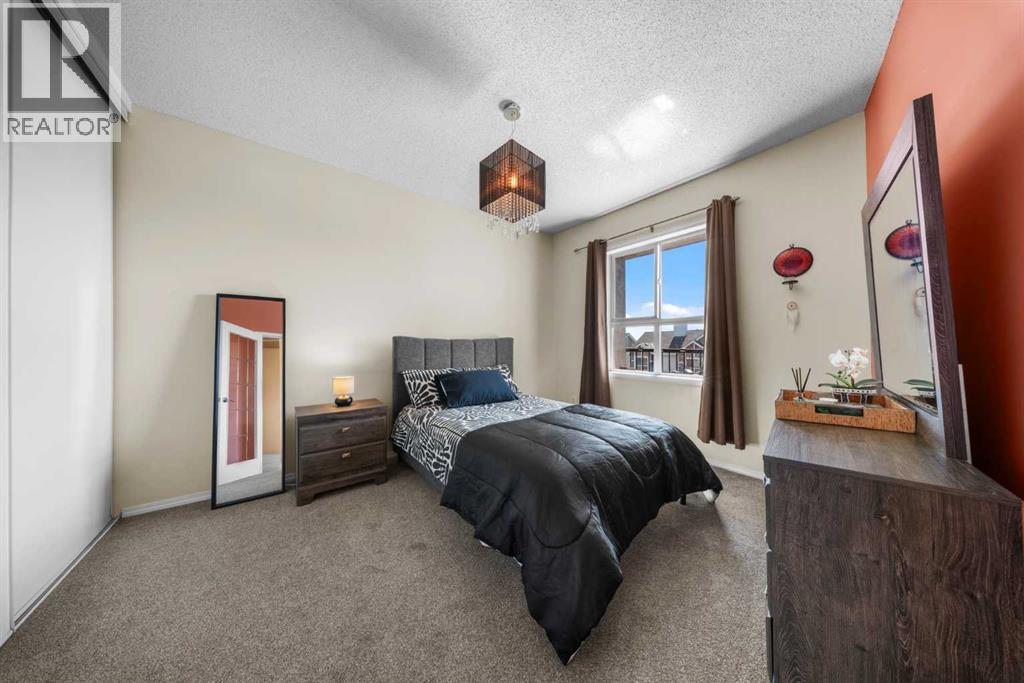 3206, 73 Erin Woods Court SE, Calgary, Alberta  T2B 3V2 - Photo 10 - A2314164