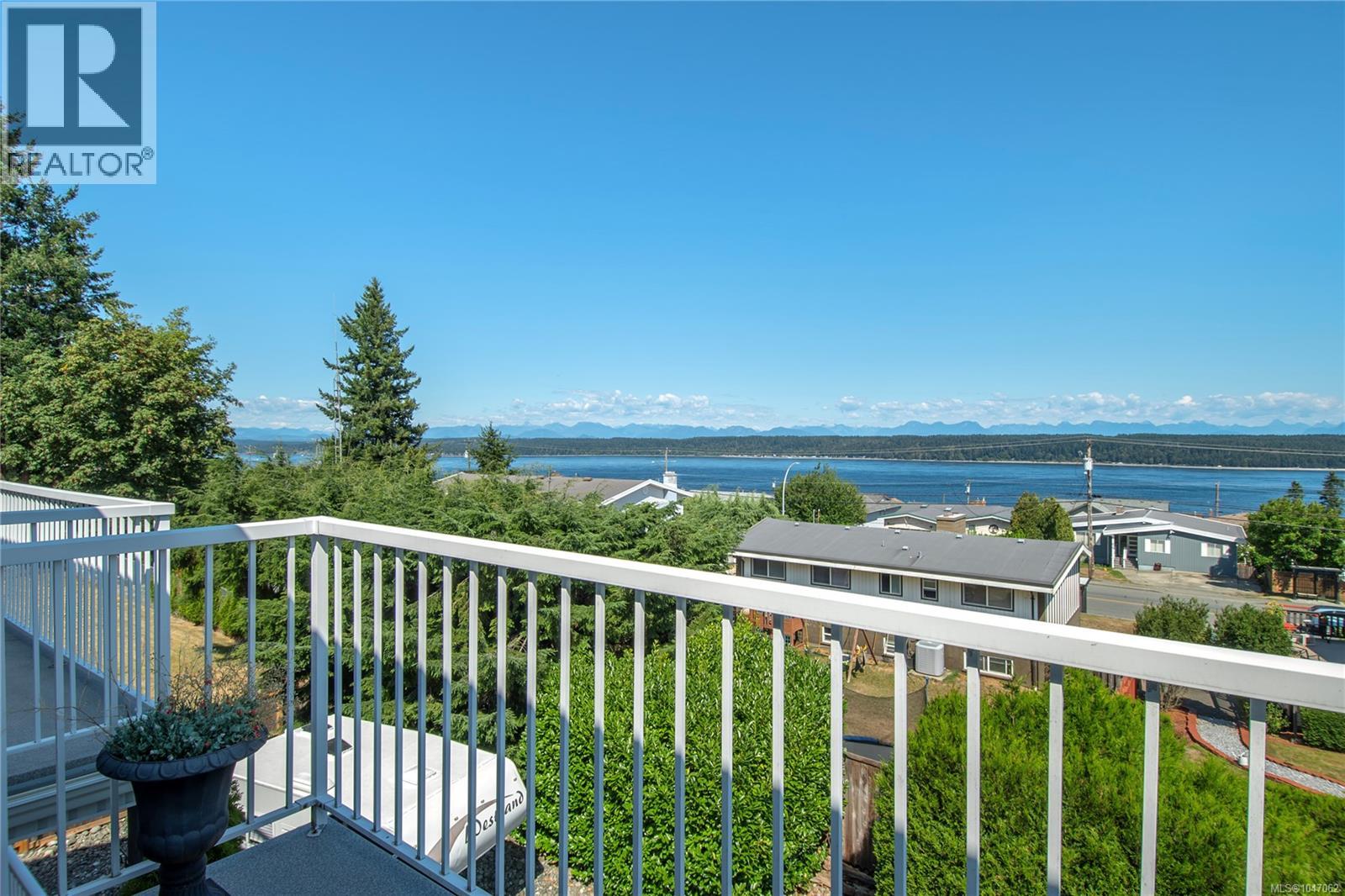 6 695 Upland Dr, Campbell River, British Columbia  V9W 2A7 - Photo 1 - 1047062