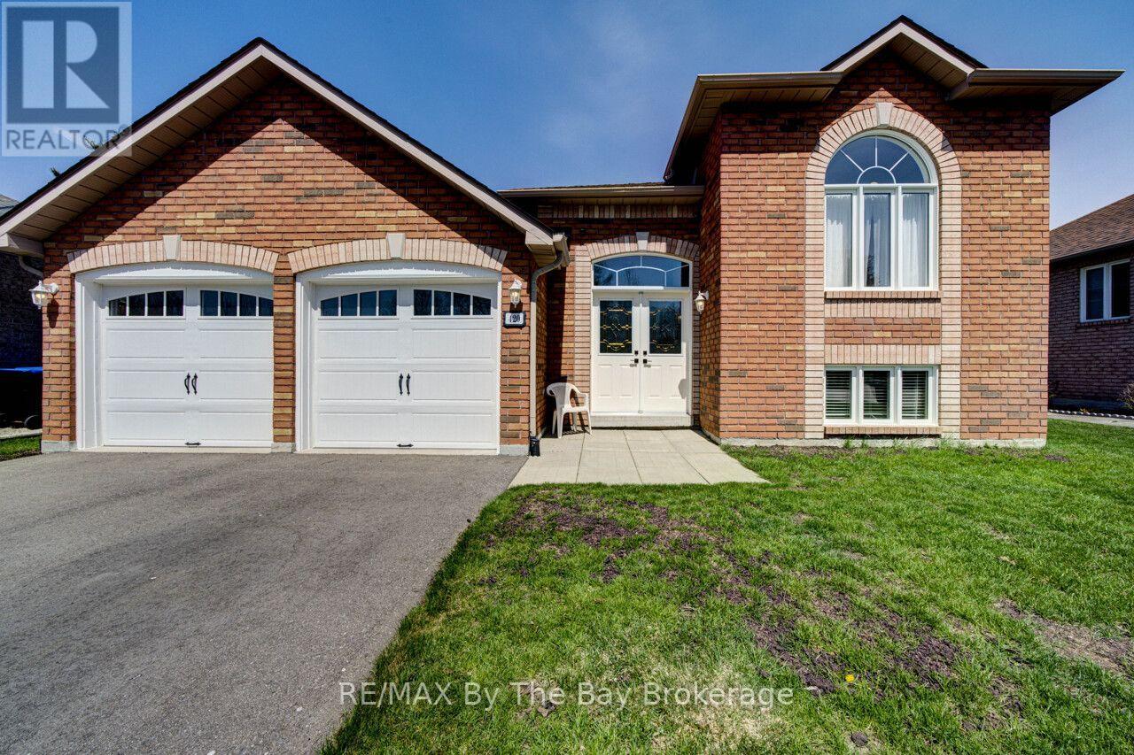 420 Ramblewood Drive, Wasaga Beach, Ontario  L9Z 1P3 - Photo 2 - S13085280