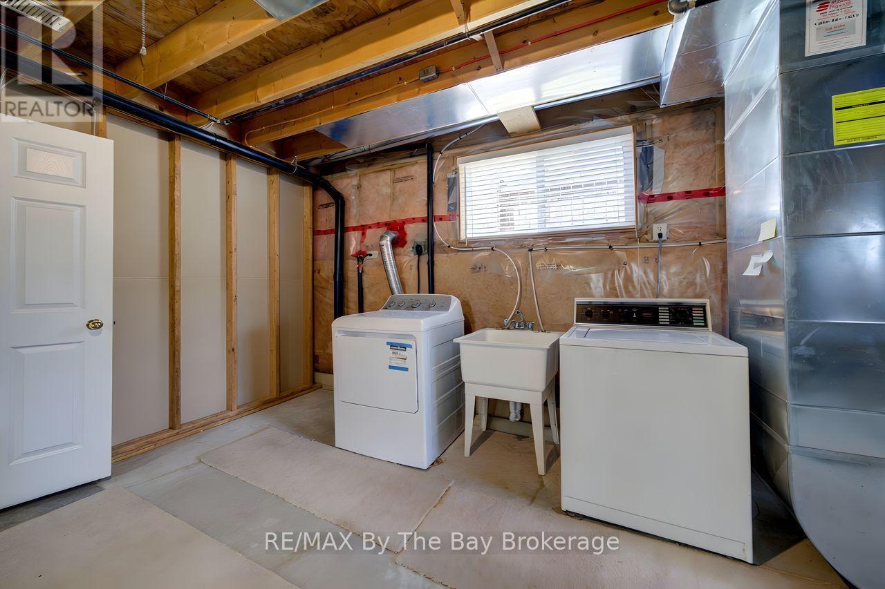 420 Ramblewood Drive, Wasaga Beach, Ontario  L9Z 1P3 - Photo 27 - S13085280