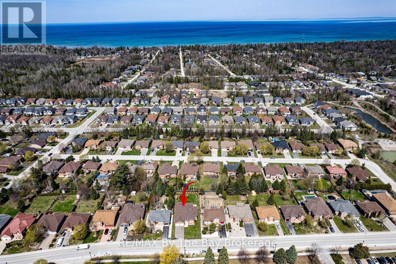 420 Ramblewood Drive, Wasaga Beach, Ontario  L9Z 1P3 - Photo 40 - S13085280