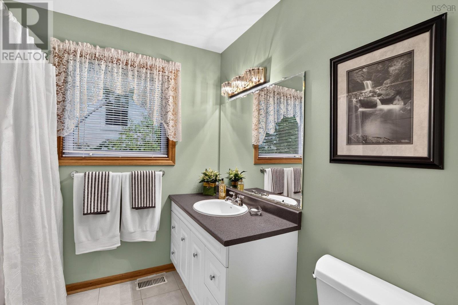 15 Cranston Ave,, Dartmouth, Nova Scotia  B2Y 3G1 - Photo 32 - 202620400