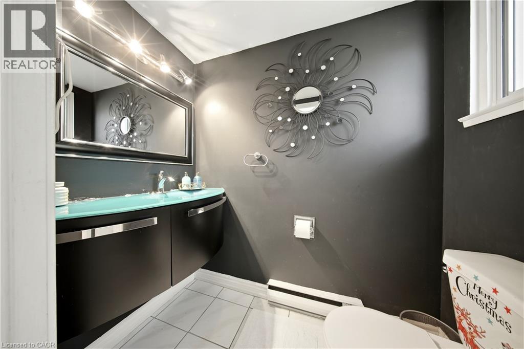 180 Mississauga Valley Boulevard Unit# 201, Mississauga, Ontario  L5A 3M2 - Photo 7 - 40855401