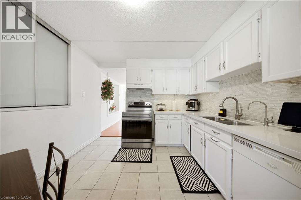 180 Mississauga Valley Boulevard Unit# 201, Mississauga, Ontario  L5A 3M2 - Photo 20 - 40855401